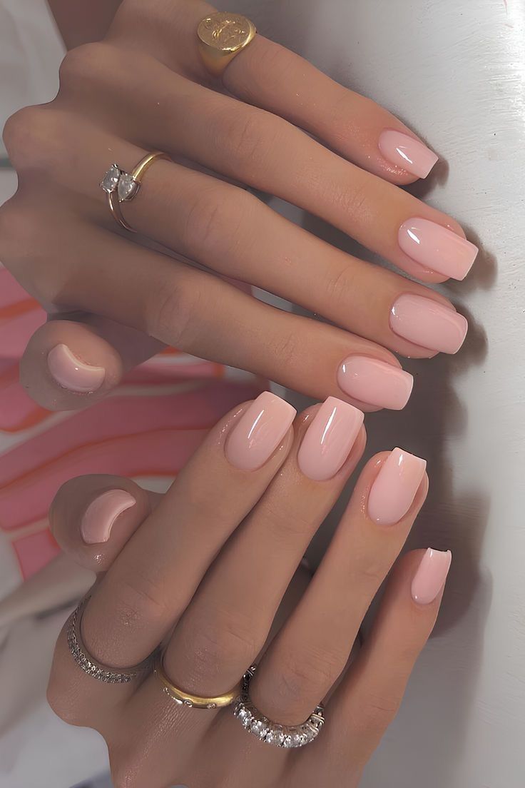 Unghii Gel Minimalist